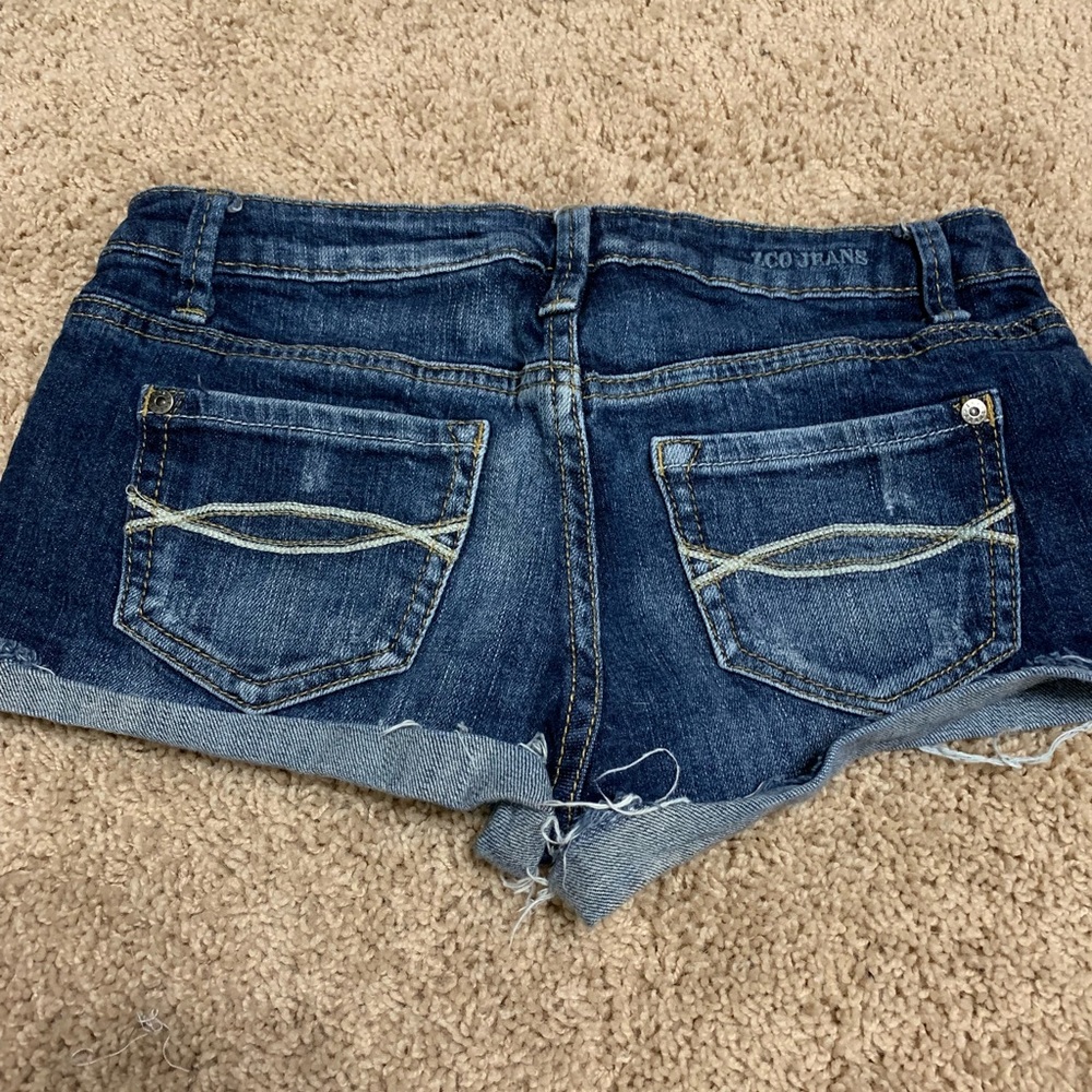 Jean shorts - Picture 2 of 4